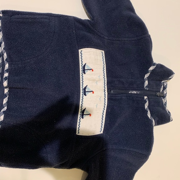 Emily Lacey smocked fleece - Picture 5 of 5